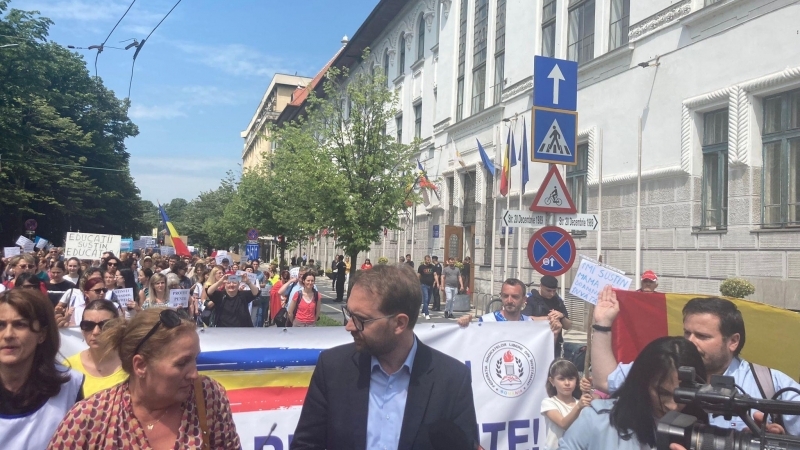 TIMIȘOARA | Primarul USR al Timișoarei, Dominic Fritz , susține revendicările cadrelor didactice