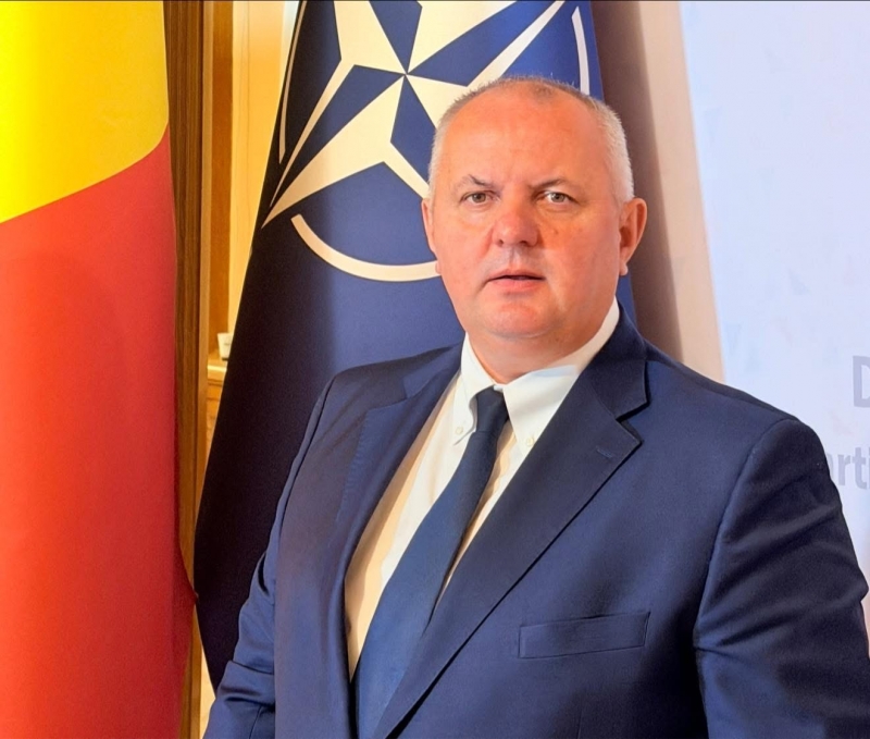 Avram M. GAL - România începe să-și ia destinul economic în propriile mâini: start la mina de sare de la Ploscoș