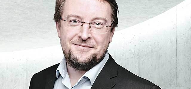 Xavier Martinet, director Dacia | Maşinile se vor scumpi foarte mult odată cu Euro 7. Dacia va deveni şi mai atractivă. Marca românească pregăteşte cel puţin patru noi modele după anul 2024, iar primul din noua serie va fi viitorul Duster I