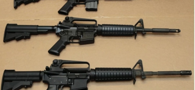 5% dintre americani dețin o mitralieră de tip AR-15, conform unui sondaj Washington Post - Ipsos