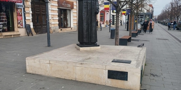 Adela DEHENES | În urmă cu 2 luni semnalam modificarea proiectului Şcolii Ardelene, fără a se ține cont de opinia publică clujeană. Din fericire presa locală a fost receptivă şi a preluat sesizarea, trezind factorul politic responsabil